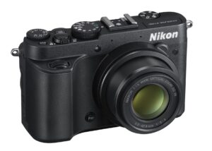 Read more about the article Νέα Nikon COOLPIX P7700 με πτυσσόμενη οθόνη